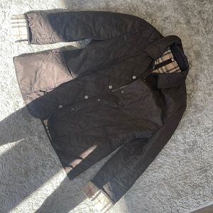 Authentic Burberry quilted jacket size medium